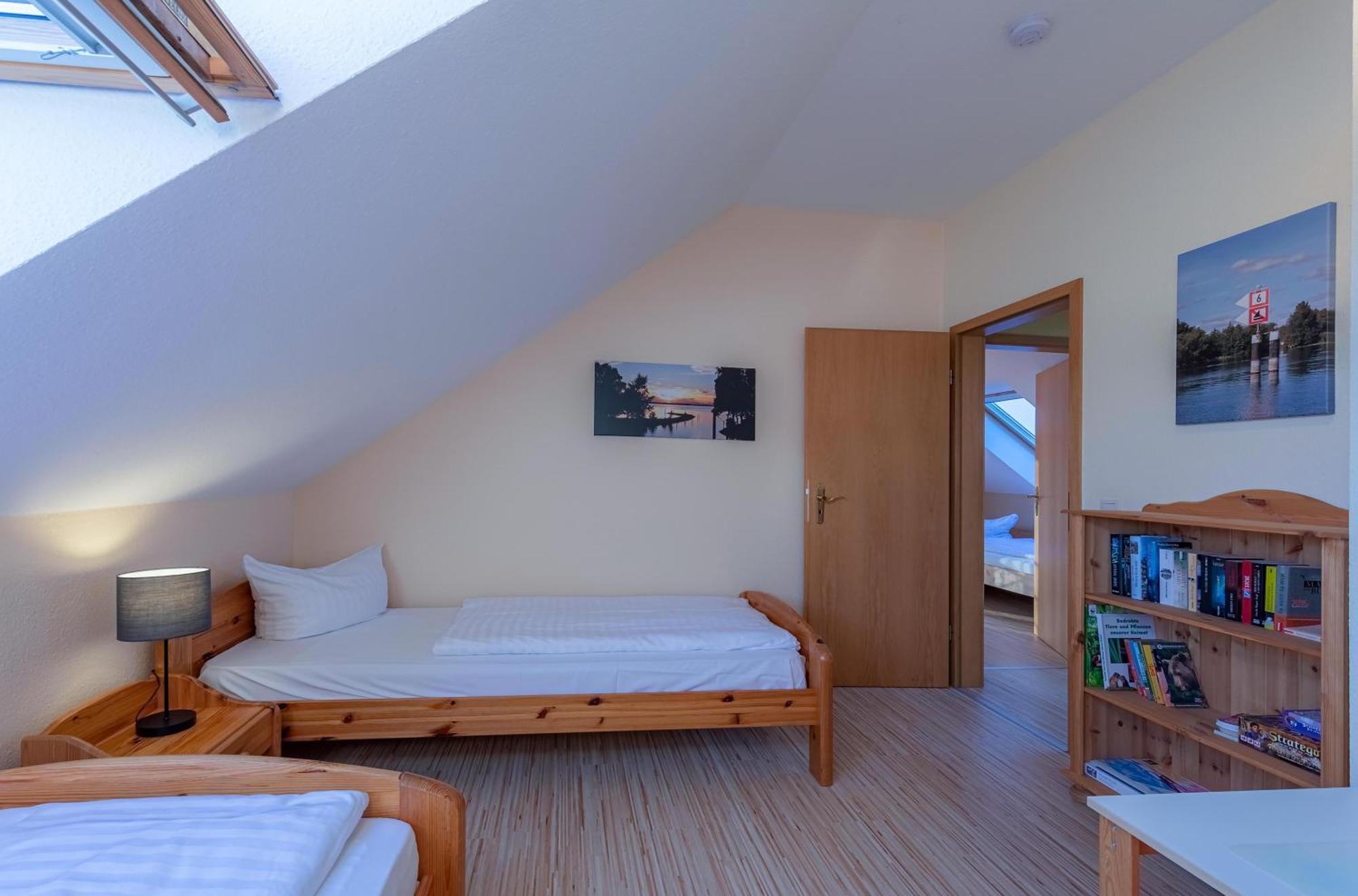 Ferienhaus Schwanensee Fuenfseen Exterior photo